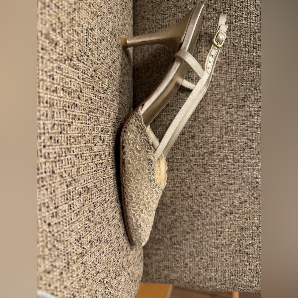 Lady Gold Swiss Lace Slingback Heel